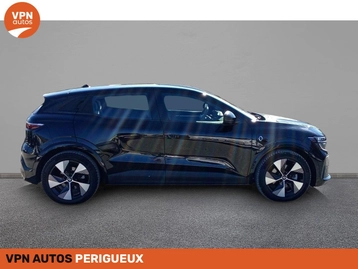 Image véhicule  Renault MEGANE E-TECH (1)