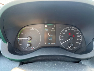 Image véhicule  Toyota YARIS (21)