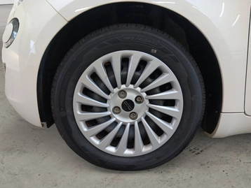 Image véhicule  Fiat 500e BERLINE MY22 SERIE 1 STEP 2 (17)