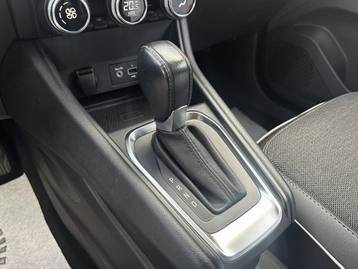 Image véhicule  Renault CAPTUR (28)