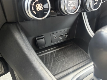 Image véhicule  Renault CAPTUR (27)