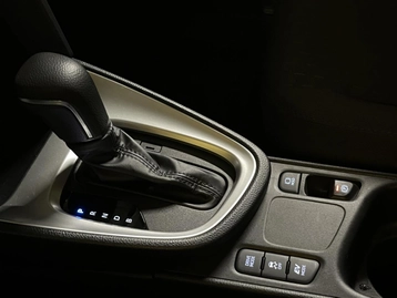 Image véhicule  Toyota YARIS CROSS (26)