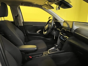 Image véhicule  Toyota YARIS CROSS (27)