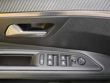 Image véhicule  Peugeot 3008 (7)
