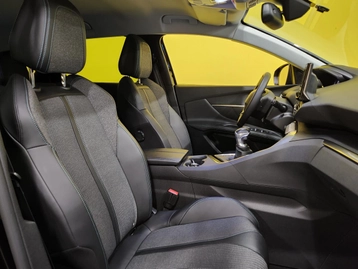 Image véhicule Peugeot 3008 (35) Image véhicule Peugeot 3008 (35)