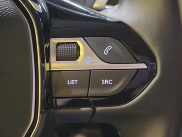 Image véhicule Peugeot 3008 (21) Image véhicule Peugeot 3008 (21)