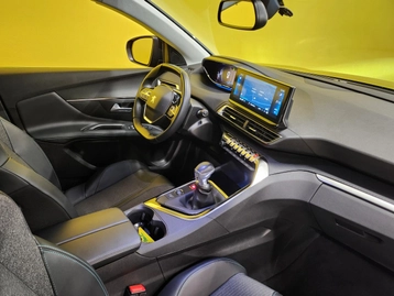 Image véhicule Peugeot 3008 (37) Image véhicule Peugeot 3008 (37)