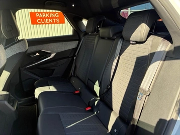 Image véhicule  Peugeot 3008 (18)