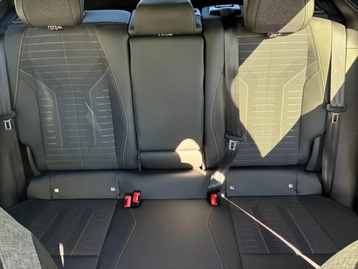Image véhicule  Peugeot 3008 (17)
