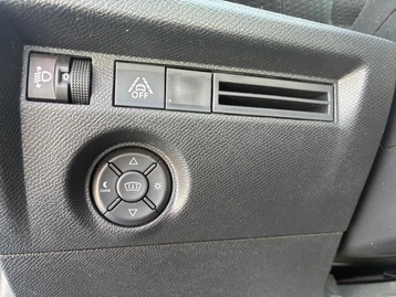 Image véhicule  Citroën C4 (13)
