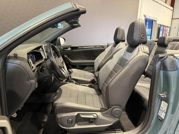 Image véhicule Volkswagen T-ROC (8) Image véhicule Volkswagen T-ROC (8)