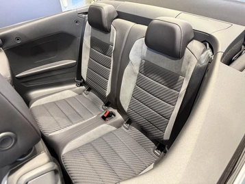Image véhicule Volkswagen T-ROC (48) Image véhicule Volkswagen T-ROC (48)