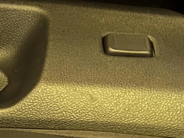 Image véhicule  Toyota COROLLA (21)