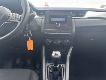 Image véhicule  Renault CAPTUR (25)