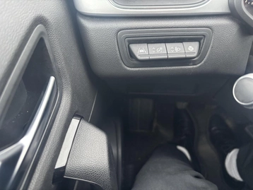 Image véhicule  Renault CAPTUR (17)