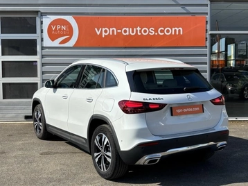 Image véhicule  Mercedes GLA (2)