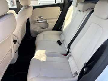 Image véhicule  Mercedes GLA (14)