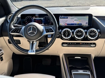 Image véhicule  Mercedes GLA (17)