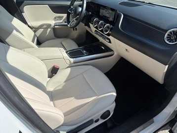 Image véhicule  Mercedes GLA (12)