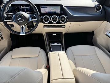 Image véhicule  Mercedes GLA (18)