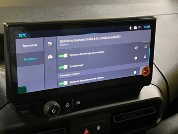 Image véhicule  Citroën BERLINGO (47)