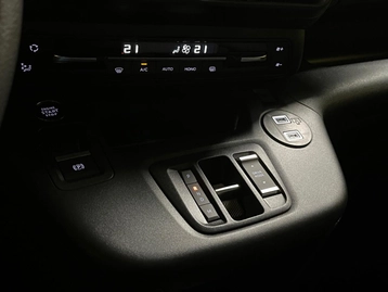 Image véhicule  Citroën BERLINGO (33)