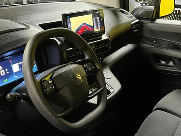 Image véhicule  Citroën BERLINGO (38)
