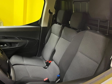 Image véhicule  Citroën BERLINGO (39)