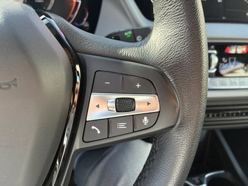 Image véhicule  BMW SÉRIE 1 (25)