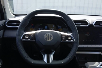 Image véhicule  MG ZS (10)