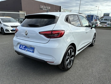 Image véhicule  Renault CLIO V (2)