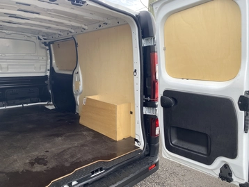 Image véhicule  Renault TRAFIC (14)