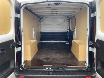 Image véhicule  Renault TRAFIC (13)