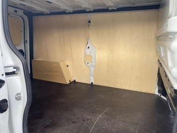 Image véhicule  Renault TRAFIC (11)