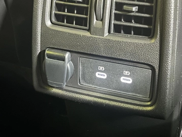 Image véhicule  Renault CAPTUR (10)