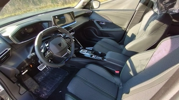 Image véhicule  Peugeot 2008 (17)