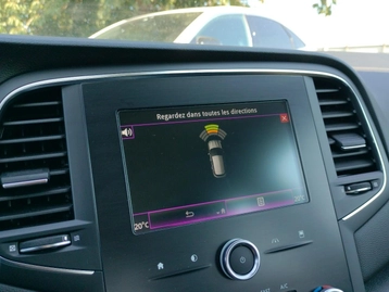 Image véhicule Renault MEGANE (14) Image véhicule Renault MEGANE (14)