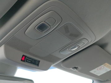 Image véhicule Renault MEGANE (40) Image véhicule Renault MEGANE (40)