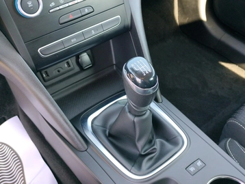 Image véhicule Renault MEGANE (16) Image véhicule Renault MEGANE (16)