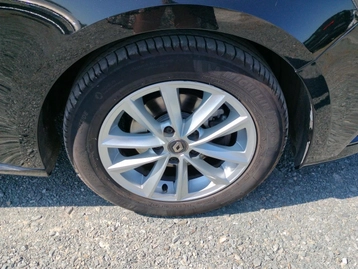 Image véhicule Renault MEGANE (53) Image véhicule Renault MEGANE (53)