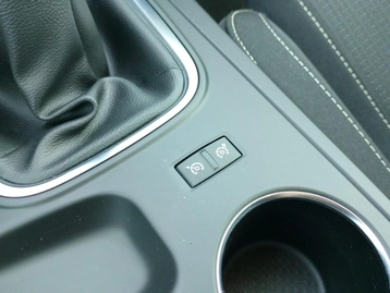 Image véhicule Renault MEGANE (35) Image véhicule Renault MEGANE (35)