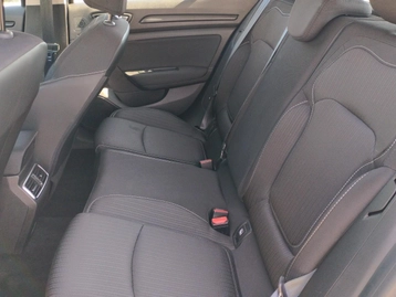 Image véhicule Renault MEGANE (6) Image véhicule Renault MEGANE (6)