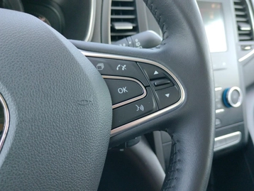 Image véhicule Renault MEGANE (43) Image véhicule Renault MEGANE (43)