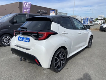 Image véhicule  Toyota YARIS (2)