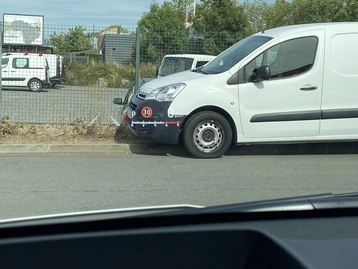 Image véhicule  Toyota YARIS (10)