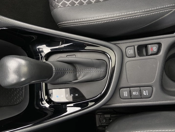 Image véhicule  Toyota YARIS (14)