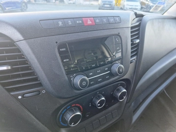 Image véhicule  Iveco DAILY (7)