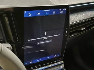 Image véhicule  Renault RAFALE (42) Image véhicule  Renault RAFALE (42)