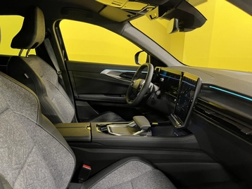 Image véhicule  Renault RAFALE (5) Image véhicule  Renault RAFALE (5)