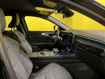 Image véhicule  Renault RAFALE (8) Image véhicule  Renault RAFALE (8)